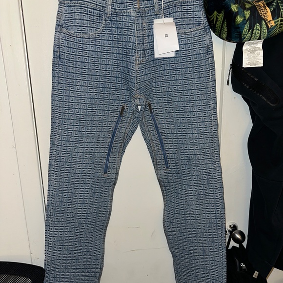 Givenchy 4G Monogram Straight-Leg Jeans - Picture 2 of 8